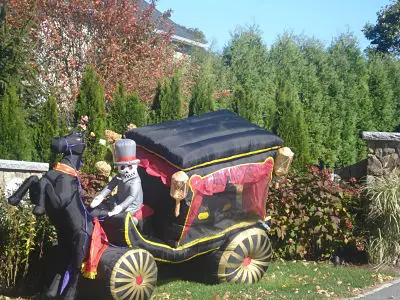 wellesley haunted halloween carriage